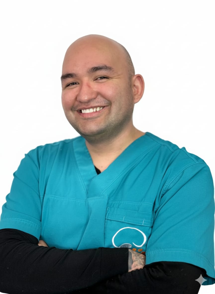 Dr. Danilo Bastián Piña Vera